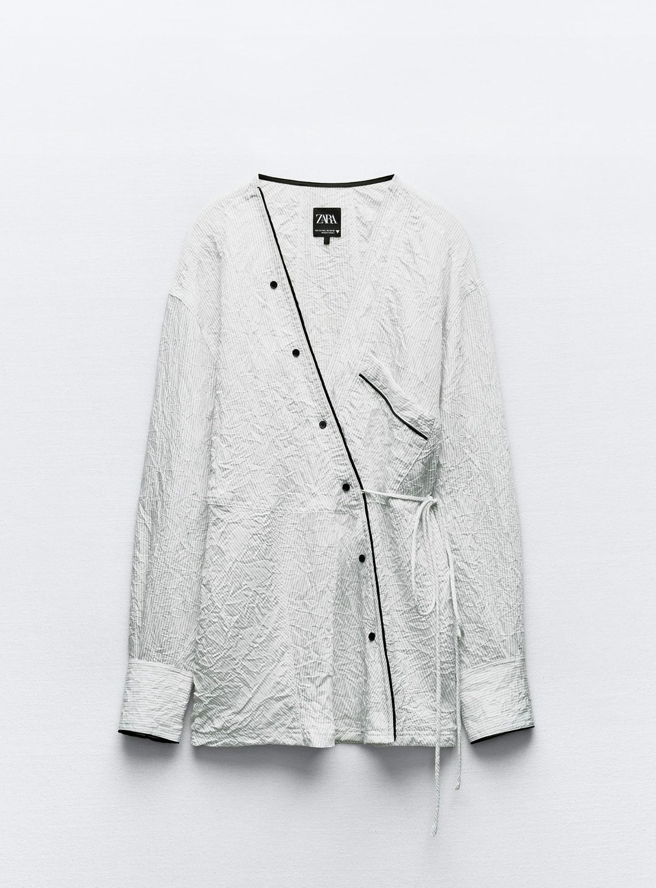 "Minimalist Crinkled White Lounge Set"