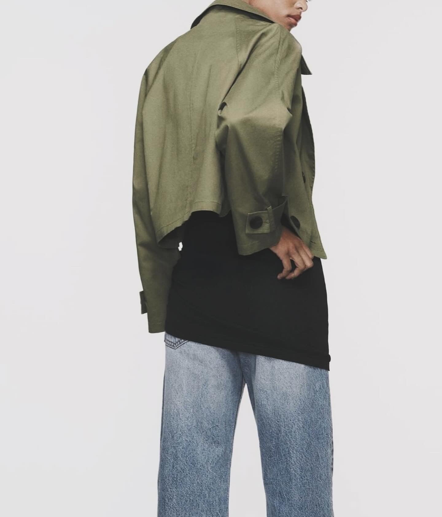 Cropped Double-Breasted Military Green Jacket